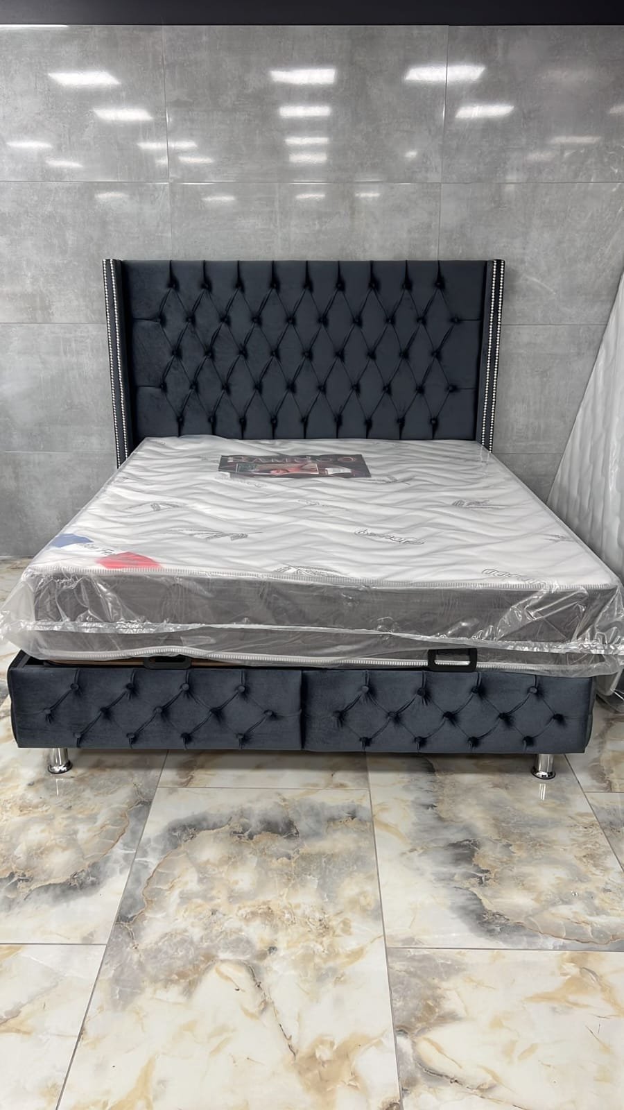 LIT COFFRE BOX CLOUTE ANTHRACITE