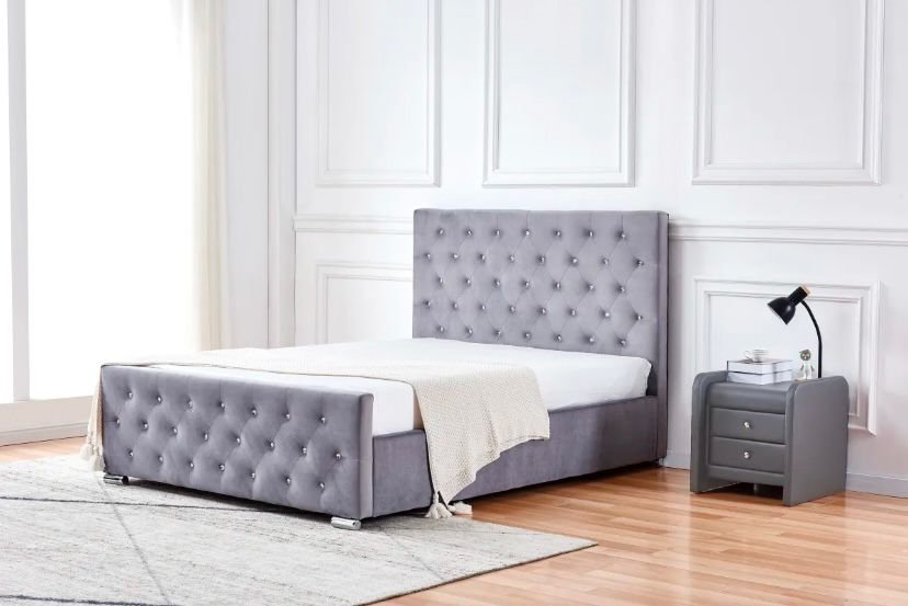 Lit Prestige Capitonne Avec Diamant  Velours
