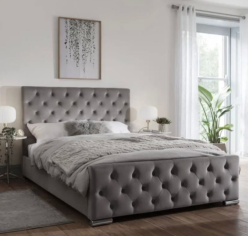Lit Prestige Capitonne Avec Diamant  Velours