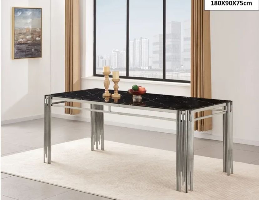 TABLE A MANGER FLUTE