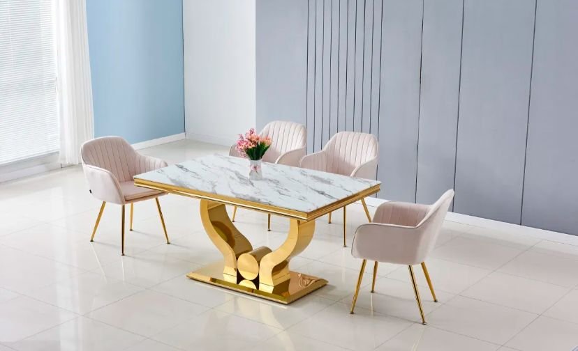 TABLE A MANGER TROFY